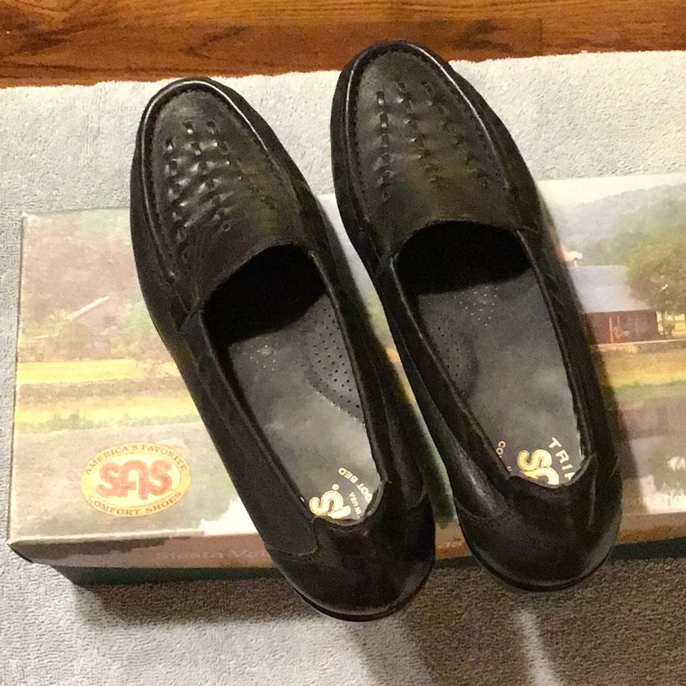 Black SAS Weave Shoes.